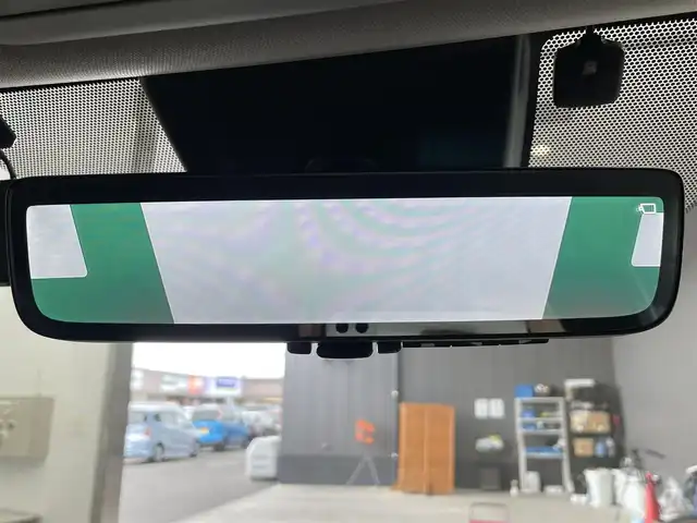 トヨタ ＲＡＶ４ アドベンチャー オフロードPKG 鹿児島県 2022(令4)年 1.6万km スーパーホワイトⅡ 純正ナビ機能付きディスプレイオーディオ/(AppleCarPlay/AndroidAuto/Bluetooth)/全方位カメラ　/トヨタセーフティセンス　/　・プリクラッシュセーフティ/　・レーントレーシングアシスト/　・レーダークルーズコントロール/　・オートマチックハイビーム/　・ロードサインアシスト/電動リアゲート　/前後ドライブレコーダー/ETC2.0/前後コーナーセンサー　/デジタルインナーミラー　/純正アルミホイール　/シートヒーター/シートベンチレーション/パワーシート/ステアリングヒーター/純正フロアマット/４WD