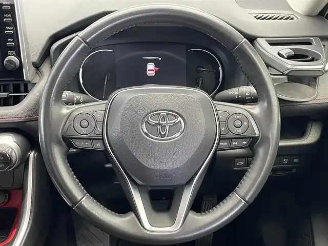 トヨタ ＲＡＶ４ アドベンチャー オフロードPKG 鹿児島県 2022(令4)年 1.6万km スーパーホワイトⅡ 純正ナビ機能付きディスプレイオーディオ/(AppleCarPlay/AndroidAuto/Bluetooth)/全方位カメラ　/トヨタセーフティセンス　/　・プリクラッシュセーフティ/　・レーントレーシングアシスト/　・レーダークルーズコントロール/　・オートマチックハイビーム/　・ロードサインアシスト/電動リアゲート　/前後ドライブレコーダー/ETC2.0/前後コーナーセンサー　/デジタルインナーミラー　/純正アルミホイール　/シートヒーター/シートベンチレーション/パワーシート/ステアリングヒーター/純正フロアマット/４WD