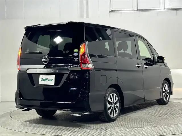 日産 セレナ