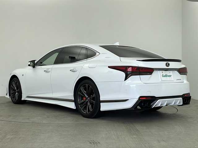 レクサス ＬＳ 500h Fスポーツ 鹿児島県 2024(令6)年 1.7万km ホワイトノーヴァガラスフレーク 純正12.3インチディスプレイ/(Bluetooth/USB/フルセグTV)/TRDエアロ/パノラミックビューモニター/サンルーフ/レクサスセーフティーシステムプラス/プリクラッシュセーフティ/レーダークルーズコントロール/ヘッドアップディスプレイ/ブラインドスポットモニター/パドルシフト/レザーシート/シートヒーター/エアシート/メモリーパワーシート/ステアリングヒーター/LEDオートライト/オートマチックハイビーム/デジタルインナーミラー/パワーバックドア/エアサス/ETC2.0