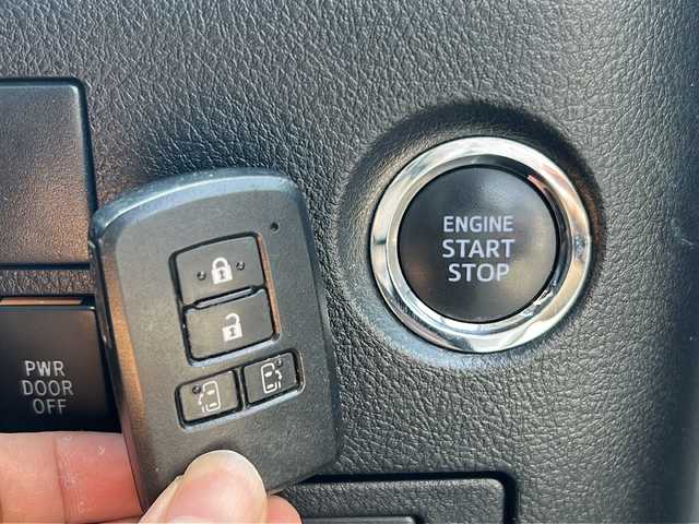 トヨタ ヴェルファイア Z Aエディション 山口県 2016(平28)年 7.1万km ホワイトパールクリスタルシャイン スマートキー/プッシュスタート/ETC/両側パワースライドドア/クリアランスソナー/純正HDDナビ/(DTV/BT/DVD/ラジオ)/バックカメラ/フリップダウンモニター/クルーズコントロール/ステアリングスイッチ/電子パーキングブレーキ/スペアキー/純正アルミホイール/純正フロアマット/ドアバイザー/左右分離型フルオートエアコン/取扱説明書/記録簿