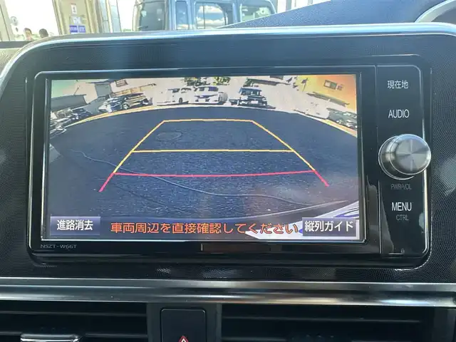 トヨタ シエンタ G 滋賀県 2016(平28)年 10万km ブラックマイカ (株)IDOMが運営する【じしゃロン草津店】の自社ローン専用車両になりますこちらは現金またはオートローンご利用時の価格です。自社ローンご希望の方は別途その旨お申付け下さい