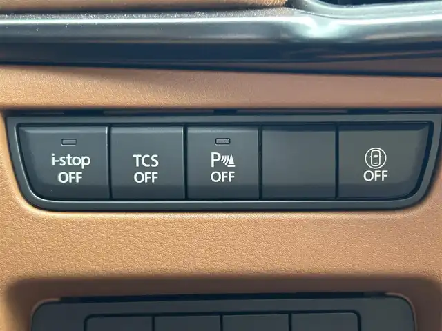 マツダ ＣＸ－６０ XD HV プレミアムスポーツ 愛媛県 2023(令5)年 3万km ソウルレッドクリスタルM 純正ナビ/AM・FM/フルセグTV/Android Auto/Apple CarPlay/4WD/パノラマサンルーフ/電動バックドア/バックカメラ/ビルトインETC/レーダークルーズコントロール/コーナーセンサー/衝突被害軽減ブレーキ/車線逸脱警報システム/ブラインドスポットモニター/レーンキーピングアシスト/交通標識認識システム/ドライバー異常時対応システム/ターボ/LEDヘッドランプ/本革巻きステアリング/ステアリングヒーター/パドルシフト/ナッパ革/スエード調コンビシート/全席シートヒーター/前席パワーシート/エアシート/純正20インチアルミホイール