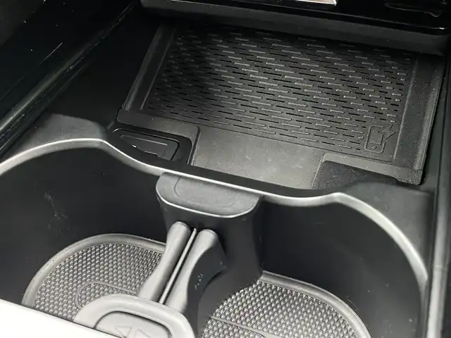 メルセデス・ベンツ Ａ１８０ スタイル 三重県 2020(令2)年 2.3万km コスモスブラック ＡＣＣ/レーダーセーフティ/純正ナビ/バックカメラ/フルセグＴＶ/Ｂｌｕｅｔｏｏｔｈ/ハーフレザーシート/シートヒーター/パワーシート/ＬＥＤヘッドライト/オートライト/純正１６インチアルミ/ＥＴＣ