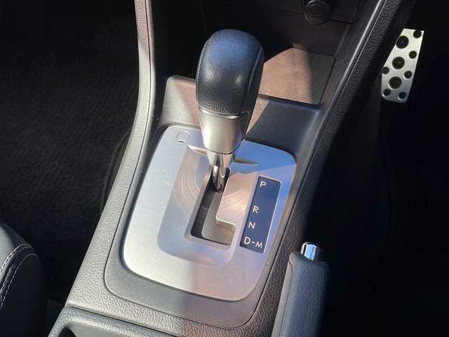 スバル インプレッサ スポーツ 2．0i－S アイサイト 青森県 2012(平24)年 7.2万km サテンホワイトパール ・4WD/・純正SDナビ/・Bluetooth/・フルセグTV/・バックカメラ/・衝突軽減ブレーキ/・レーンキープアシスト/・レーダークルーズコントロール/・パドルシフト/・純正17AW/・純正キセノンライト/・ETC/・純正フォグライト/・オートライト