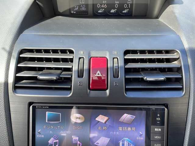 スバル インプレッサ スポーツ 2．0i－S アイサイト 青森県 2012(平24)年 7.2万km サテンホワイトパール ・4WD/・純正SDナビ/・Bluetooth/・フルセグTV/・バックカメラ/・衝突軽減ブレーキ/・レーンキープアシスト/・レーダークルーズコントロール/・パドルシフト/・純正17AW/・純正キセノンライト/・ETC/・純正フォグライト/・オートライト