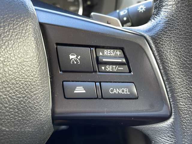 スバル インプレッサ スポーツ 2．0i－S アイサイト 青森県 2012(平24)年 7.2万km サテンホワイトパール ・4WD/・純正SDナビ/・Bluetooth/・フルセグTV/・バックカメラ/・衝突軽減ブレーキ/・レーンキープアシスト/・レーダークルーズコントロール/・パドルシフト/・純正17AW/・純正キセノンライト/・ETC/・純正フォグライト/・オートライト