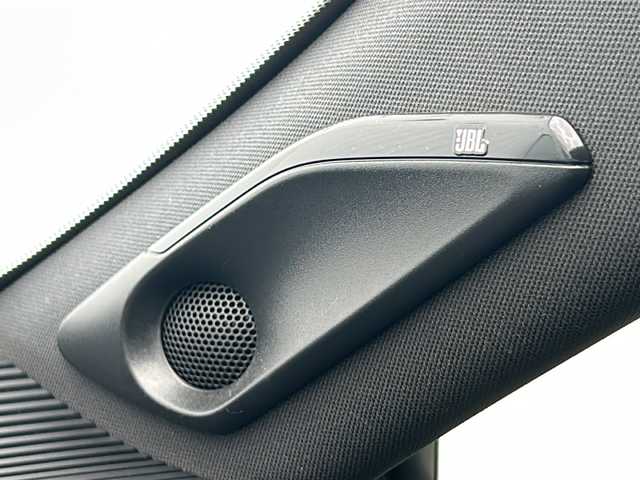 トヨタ ハリアー ハイブリッド Z 三重県 2021(令3)年 4.7万km ブラック 純正ナビ /バックカメラ /JBL /BSM /デジタルインナーミラー /前後コーナーセンサー /スペアキー /ビルトインETC2.0 /パワーバックドア /運転席パワーシート/ハーフレザーシート/レーダークルーズコントロール /レーンキープアシスト/衝突軽減ブレーキ/USB給電ポート/革巻きステアリング/ステアリングスイッチ/純正フロアマット/LEDヘッドライト/オートハイビーム/オートライト/電動格納ミラー/禁煙車