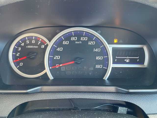 トヨタ ルーミー カスタムG S 道東・釧路十勝 2017(平29)年 5.3万km マゼンタベリーマイカM 4WD/寒冷地仕様/純正ナビ　/(AM/FM/CD/DVD/BT)/エンジンスターター/ドライブレコーダー/バックカメラ/両側パワースライドドア/純正14インチAW/純正フロアマット/ドアバイザー/アイドリングストップ/クルーズコントロール/オートライト/ライトレベライザー/フォグランプ/盗難防止装置/ABS/横滑り防止装置/スペアキー