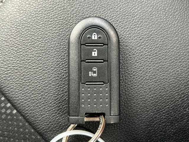 ダイハツ タント カスタム X トップED SA Ⅲ 広島県 2017(平29)年 9.7万km ブラックマイカメタリック 禁煙車/ワンオーナー/スマートアシストIII/・衝突軽減ブレーキ/・車線逸脱警報/・誤発進抑制制御/・オートハイビーム/・先行車発進お知らせ/社外ナビ（AVIC-RW800）/・フルセグ/CD/DVD/MSV/SD/Bluetooth/バックカメラ/ステアリングスイッチ/オートライト/HIDヘッドライト/フォグランプ/片側パワースライドドア/ハーフレザーシート/運転席シートヒーター/スマートキー/プッシュスタート/ETC/純正ドアバイザー/純正14インチアルミホイール車載（サマータイヤ）