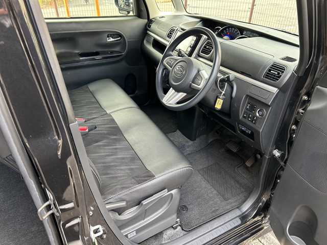 ダイハツ タント カスタム X トップED SA Ⅲ 広島県 2017(平29)年 9.7万km ブラックマイカメタリック 禁煙車/ワンオーナー/スマートアシストIII/・衝突軽減ブレーキ/・車線逸脱警報/・誤発進抑制制御/・オートハイビーム/・先行車発進お知らせ/社外ナビ（AVIC-RW800）/・フルセグ/CD/DVD/MSV/SD/Bluetooth/バックカメラ/ステアリングスイッチ/オートライト/HIDヘッドライト/フォグランプ/片側パワースライドドア/ハーフレザーシート/運転席シートヒーター/スマートキー/プッシュスタート/ETC/純正ドアバイザー/純正14インチアルミホイール車載（サマータイヤ）