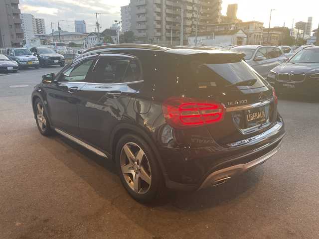 メルセデス・ベンツ ＧＬＡ１８０ スポーツ 高知県 2014(平26)年 9.8万km 黒 ディスプレイオーディオ/BT/バックカメラ/シートヒーター/パワーシート（メモリ機能有）/コーナーセンサー/ETC/ドライブレコーダー/パドルシフト/オートライト/MTモード付AT