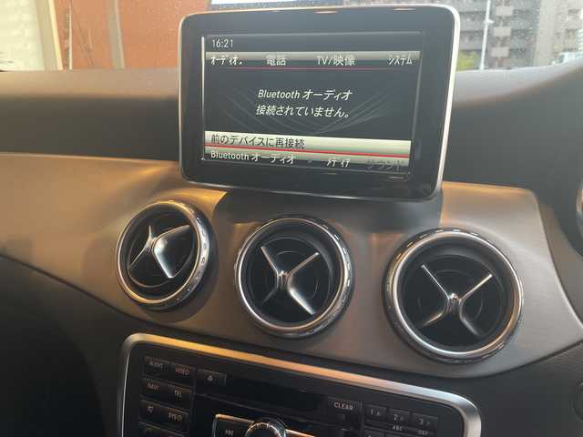 メルセデス・ベンツ ＧＬＡ１８０ スポーツ 高知県 2014(平26)年 9.8万km 黒 ディスプレイオーディオ/BT/バックカメラ/シートヒーター/パワーシート（メモリ機能有）/コーナーセンサー/ETC/ドライブレコーダー/パドルシフト/オートライト/MTモード付AT