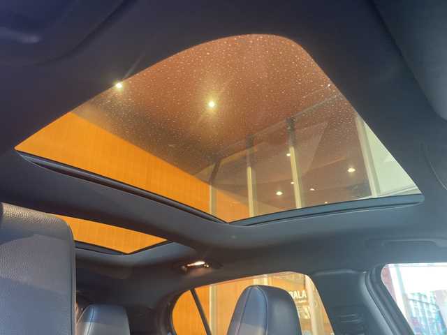 メルセデス・ベンツ ＧＬＡ１８０ スポーツ 高知県 2014(平26)年 9.8万km 黒 ディスプレイオーディオ/BT/バックカメラ/シートヒーター/パワーシート（メモリ機能有）/コーナーセンサー/ETC/ドライブレコーダー/パドルシフト/オートライト/MTモード付AT