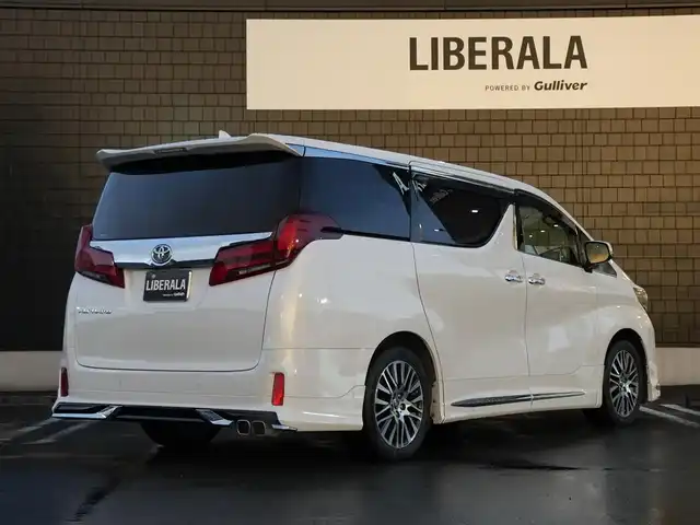 トヨタ アルファード S 静岡県 2021(令3)年 5.7万km ホワイトパールクリスタルシャイン Apple CarPlay/フルセグTV/バックカメラ/ETC２．０/BTオーディオ/HDMI対応/ACC/LKA/衝突軽減ブレーキ/LEDオートハイビームライト/モデリスタフルエアローセット/　　リアドアレスアップマフラー/ワンオーナー