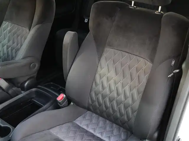 トヨタ アルファード S 静岡県 2021(令3)年 5.7万km ホワイトパールクリスタルシャイン Apple CarPlay/フルセグTV/バックカメラ/ETC２．０/BTオーディオ/HDMI対応/ACC/LKA/衝突軽減ブレーキ/LEDオートハイビームライト/モデリスタフルエアローセット/　　リアドアレスアップマフラー/ワンオーナー