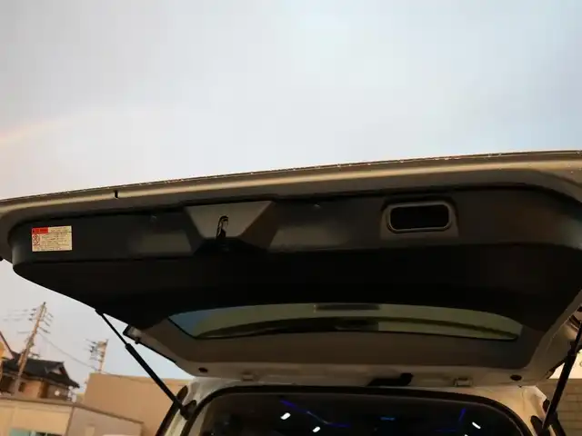 トヨタ アルファード S 静岡県 2021(令3)年 5.7万km ホワイトパールクリスタルシャイン Apple CarPlay/フルセグTV/バックカメラ/ETC２．０/BTオーディオ/HDMI対応/ACC/LKA/衝突軽減ブレーキ/LEDオートハイビームライト/モデリスタフルエアローセット/　　リアドアレスアップマフラー/ワンオーナー