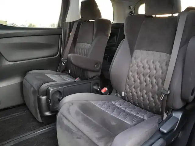 トヨタ アルファード S 静岡県 2021(令3)年 5.7万km ホワイトパールクリスタルシャイン Apple CarPlay/フルセグTV/バックカメラ/ETC２．０/BTオーディオ/HDMI対応/ACC/LKA/衝突軽減ブレーキ/LEDオートハイビームライト/モデリスタフルエアローセット/　　リアドアレスアップマフラー/ワンオーナー