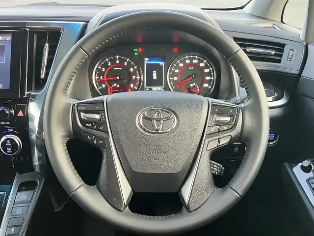 トヨタ アルファード S 静岡県 2021(令3)年 5.7万km ホワイトパールクリスタルシャイン モデリスタフルエアローセット/リアドアレスアップマフラー/ワンオーナー/エンジンスタートボタン/パワーステアリング/パワーウィンドウ/100V充電/スマートキー/Wオートエアコン/スペアキー1本/レーダークルーズコントロール/純正１３．３インチ後席モニター/純正10.5インチナビ（DVD/BT/フルセグ）/バックカメラ/USB入力端子/ETC/三列シート/オットマン/ウォークスルー/純正フロアマット/純正アルミホイール/布シート/両側パワースライドドア/ABS/横滑り防止装置/コーナーセンサー前後/レーンキープアシスト/盗難防止装置/オートライト/オートマチックハイビーム/LEDヘッドライト/W+サイドエアバッグ/カーテンエアバッグ