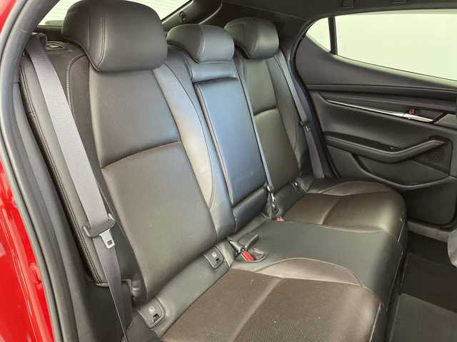 マツダ マツダ３ファストバック XD Lパッケージ 岐阜県 2019(令1)年 7.1万km ソウルレッドクリスタルM 純正ナビ/・フルセグ/Bluetooth/HDMI/BOSEサウンド/D席パワーシート/・シートメモリー/前席シートヒーター/ステアリングヒーター/パドルシフト/360°ビューモニター/ヘッドアップディスプレイ/アダプティブクルーズコントロール/スマートキー/プッシュスタート