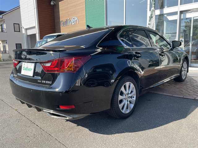 レクサス ＧＳ 350 Fスポーツ 道央・札幌 2013(平25)年 9.2万km ブラック 登録時走行距離91562ｋｍ/　４　Ｗ　Ｄ　/寒冷地仕様/純正ナビ（CD/DVD/FM/AM/BT)/フルセグTV(走行中視聴可能)/バックカメラ/ウィンカーミラー/クルーズコントロール（追従走行なし）/ドアバイザー/プッシュスタート/ビルトインETC/MTモード付AT/パドルシフト/スペアキー×２/パーキングアシスト/純正フロアマット/パワーシート（運転席/助手席）/シートヒーター（運転席/助手席）/エアシート（運転席/助手席）/横滑り防止装置/オートライト/コーナーセンサー/純正エンジンスターター/フォグランプ/リアフォグランプ/ステアリングスイッチ/革巻きステアリング/自動防眩ミラー/フロントワイパーデアイサー/ワイパー間欠時間コントローラー/イルミネーションコントロール/ヘッドライトクリーナー/シートメモリー/電動格納ミラー/ECO・NORMAL・SPORTモード/SNOWスイッチ/nanoe搭載エアコン/リアサンシェードスイッチ