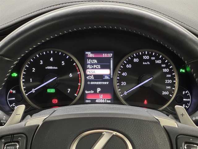 レクサス ＮＸ 300h バージョンL 三重県 2020(令2)年 4.1万km ソニッククォーツ ハイブリッド/4WD/MTモード付フロアCVT/純正 10.3型ナビ/（CD/DVD/SDREC/SD/USB/Bluetooth/Miracast/AUX/TV）/【OP】パノラミックビューモニター（シースルービュー機能付）/ドライブレコーダー前後/ビルトインETC2.0/Lexus Safety System＋/●プリクラッシュセーフティ/●レーンディパーチャーアラート（ステアリング制御機能付）/●アダプティブハイビームシステム［AHS］/●レーダークルーズ（全車速追従）/●【OP】パーキングサポートブレーキ（静止物）/●【OP】ブラインドスポットモニター＋リヤクロストラフィックアラート/・【OP】ITS Connect/装備/・【OP】ムーンルーフ/・内装色『バンブー（マットフィニッシュ/ナチュラルブラウン）』/・本革シート（D/Nヒーター・ベンチレーション機能付）/・8wayパワーシート（D/N）/・後席6:4分割可倒式シート（電動リクライニング・電動格納機能付）/・ステアリングヒーター/・ハンズフリーパワーバックドア/・【OP】NAVI・AI-AVS＆ドライブモード選択『Sport S＋/Sport S/Custom』/・左右独立オートエアコン/・純正18inAW/・予備スマートキーx1＋カードキーx1