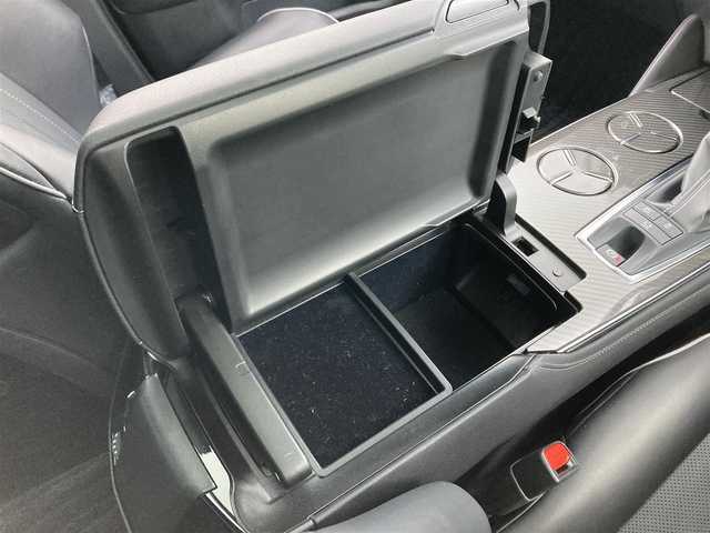 トヨタ クラウン ハイブリッド RS アドバンス 大分県 2019(平31)年 6.7万km ホワイトパールクリスタルシャイン 純正ナビ/(AM/FM/CD/DVD/Bluetooth/フルセグTV)/サンルーフ/バックカメラ/トヨタセーフティセンス/・プリクラッシュセーフティ/・レーントレーシングアシスト/・アダプティブハイビーム/・オートマッチックハイビーム/・ロードサインアシスト/・レーダークルーズコントロール/・先行車発進告知/クリアランスソナー/ドライブモードセレクトスイッチ/ブレーキホールド/レザーシート/電動チルトテレスコピックステアリング/D/N席パワーシート/D/N席シートヒーター・シートベンチレーション/D席シートメモリー/ステアリングヒーター/純正18インチアルミホイール/純正フロアマット