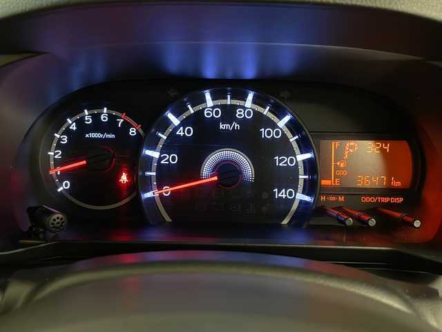 ダイハツ ムーヴ X SAⅡ 熊本県 2016(平28)年 3.7万km パールホワイトⅢ ダイハツ純正7インチメモリナビ/　　・CD/DVD/BT/フルセグ/ステアリングリモコン/バックカメラ/ベンチシート/フルフラットシート/アイドリングストップ/衝突軽減システム/コーナーセンサー/オートライト/横滑り防止機能/エアバック/　　・運転席/助手席/社外15インチアルミホイール/スマートキー