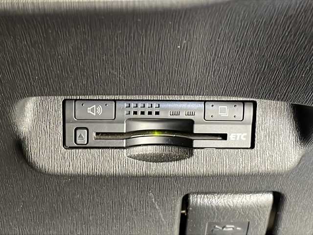 トヨタ プリウス ＰＨＶ S 栃木県 2012(平24)年 4.1万km ダークブルーマイカ 純正ナビ(NSZN-W61G)/(フルセグ・Bluetooth・CD・DVD・SD)/バックカメラ/プラグインHV/充電プラグ積込/ビルトインETC/前方ドラレコ/前席シートヒーター/禁煙車/HIDヘッドライト/オートライト/プッシュスタート/スマートキー/スペアキー/ステアリングスイッチ/電動格納ミラー/純正アルミホイール/純正フロアマット/ドアバイザー