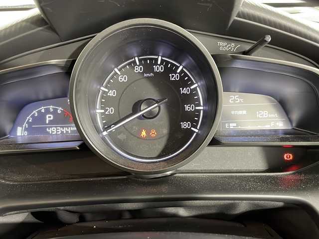 マツダ デミオ 15S 福岡県 2018(平30)年 5万km エターナルブルーマイカ ・シートヒーター/・プッシュスタート/・スマートキー/・Bカメラ/・全方位カメラ/・LEDヘッドライト/・ドラレコ/・純正ナビ/・純正フロアマット/・ワンオーナー/・コーナーセンサー
