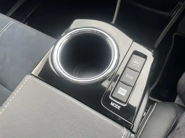 トヨタ プリウス α S ツーリングセレクション G’s 神奈川県 2017(平29)年 2.2万km アティチュードブラックマイカ ワンオーナー/ディーラーOPナビ(9インチ)/CD/DVD/Bluetooth/地デジ/バックカメラ/ETC2.0/スウェード調/合皮コンビシート/LEDヘッドライト/オートライト/Gs専用18インチアルミ/スマートキー/保証書/取説/スペアキーあり