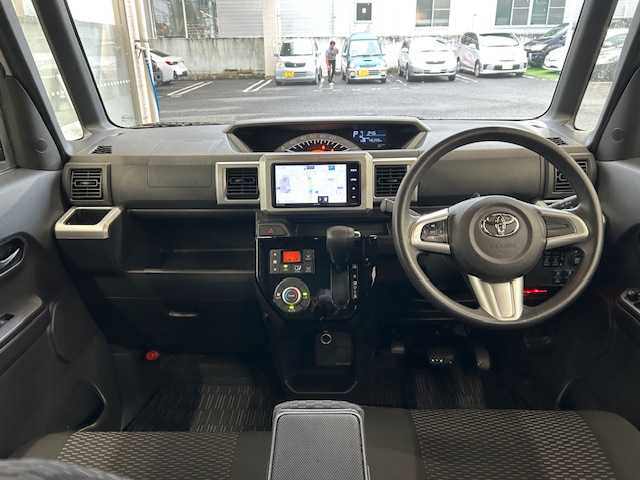 トヨタ ピクシスメガ L SAⅢ 宮城県 2021(令3)年 4.7万km シャイニングホワイトパール ワンオーナー/社外メモリナビ/USB/AM/FM/BT/AUX/フルセグTV/バックカメラ/ステアリングスイッチ/両側パワースライドドア/純正アルミ夏タイヤ14インチ/純正フロアマット/横滑り防止装置/衝突被害軽減システム/アイドリングストップ/電動格納ミラー/LEDライト/オートマチックハイビーム/ETC/プッシュスタート/保証書・記録簿・取扱説明書