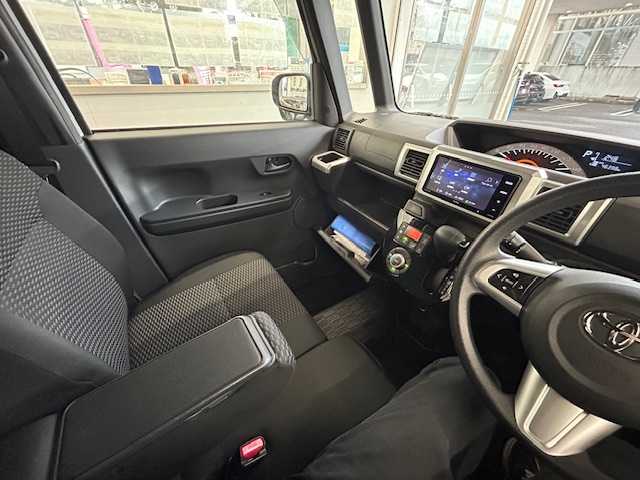 トヨタ ピクシスメガ L SAⅢ 宮城県 2021(令3)年 4.7万km シャイニングホワイトパール ワンオーナー/社外メモリナビ/USB/AM/FM/BT/AUX/フルセグTV/バックカメラ/ステアリングスイッチ/両側パワースライドドア/純正アルミ夏タイヤ14インチ/純正フロアマット/横滑り防止装置/衝突被害軽減システム/アイドリングストップ/電動格納ミラー/LEDライト/オートマチックハイビーム/ETC/プッシュスタート/保証書・記録簿・取扱説明書