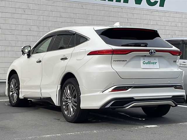 トヨタ ハリアー ハイブリッド Z レザーパッケージ 静岡県 2021(令3)年 6.8万km ホワイトパールクリスタルシャイン JBLサウンドシステム/純正ナビ/地デジTV/Bluetooth/バックカメラ/モデリスタエアロ/レザーシート/シートヒーター/ベンチレーション/ステアリングヒーター/デジタルインナーミラー/2.0ETC/ブラインドスポットモニター/スマートキー/スペアキー/保証書/取説