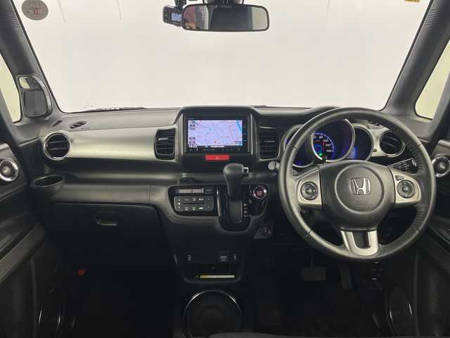 ホンダ Ｎ ＢＯＸ スラッシュ X 愛知県 2014(平26)年 4.4万km スマートブラック 純正7インチナビ（AM/FM/地上D/BT/CD/DVD）/サウンドマッピングシステム/D/N席シートヒーター/バックロードホーン型サブウーファー/置くだけ充電/クルーズコントロール/シティブレーキアクティブシステム/横滑り防止機能/ステアリングヒーター/バックカメラ/ETC/電動格納ミラー/オートライト/前方ドライブレコーダー/純正フロアマット/プッシュスタート/スマートキー