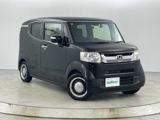ホンダ Ｎ ＢＯＸ スラッシュ X 愛知県 2014(平26)年 4.4万km スマートブラック 純正7インチナビ（AM/FM/地上D/BT/CD/DVD）/サウンドマッピングシステム/D/N席シートヒーター/バックロードホーン型サブウーファー/置くだけ充電/クルーズコントロール/シティブレーキアクティブシステム/横滑り防止機能/ステアリングヒーター/バックカメラ/ETC/電動格納ミラー/オートライト/前方ドライブレコーダー/純正フロアマット/プッシュスタート/スマートキー