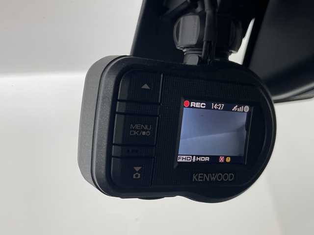 ホンダ Ｎ ＢＯＸ スラッシュ X 愛知県 2014(平26)年 4.4万km スマートブラック 純正7インチナビ（AM/FM/地上D/BT/CD/DVD）/サウンドマッピングシステム/D/N席シートヒーター/バックロードホーン型サブウーファー/置くだけ充電/クルーズコントロール/シティブレーキアクティブシステム/横滑り防止機能/ステアリングヒーター/バックカメラ/ETC/電動格納ミラー/オートライト/前方ドライブレコーダー/純正フロアマット/プッシュスタート/スマートキー