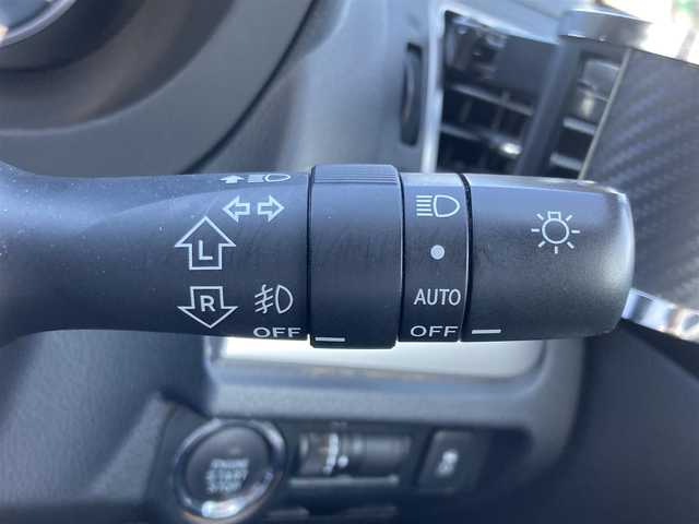 スバル インプレッサ スポーツ 2．0i－S アイサイト 茨城県 2016(平28)年 9.6万km クリスタルホワイトP 【(株)IDOMが運営する【じしゃロン水戸店】の自社ローン対象車両になります。こちらは現金ご利用時の価格です。自社ローンご希望の方は別途その旨お申付け下さい。】/4WD/ワンオーナー/社外SDナビ(CD/DVD/BT/フルセグ)/バックカメラ/全車速追従機能付クルコン/アイサイトver3/・プリクラッシュブレーキ/・アクティブレーンキープ/・AT誤発進/誤後進抑制制御/・ふらつき警報/・車線逸脱警報/・先行車発進お知らせ/・ステレオカメラ/オートライト/本革巻きステアリング/パドルシフト/ファブリック/合皮コンビシート/前席パワーシート/STIフロントリップ/ダウンサス/純正17インチアルミホイール/キーレスアクセス/プッシュスタート/禁煙車