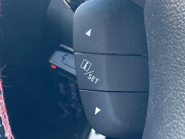 スバル インプレッサ スポーツ 2．0i－S アイサイト 茨城県 2016(平28)年 9.6万km クリスタルホワイトP 【(株)IDOMが運営する【じしゃロン水戸店】の自社ローン対象車両になります。こちらは現金ご利用時の価格です。自社ローンご希望の方は別途その旨お申付け下さい。】/4WD/ワンオーナー/社外SDナビ(CD/DVD/BT/フルセグ)/バックカメラ/全車速追従機能付クルコン/アイサイトver3/・プリクラッシュブレーキ/・アクティブレーンキープ/・AT誤発進/誤後進抑制制御/・ふらつき警報/・車線逸脱警報/・先行車発進お知らせ/・ステレオカメラ/オートライト/本革巻きステアリング/パドルシフト/ファブリック/合皮コンビシート/前席パワーシート/STIフロントリップ/ダウンサス/純正17インチアルミホイール/キーレスアクセス/プッシュスタート/禁煙車