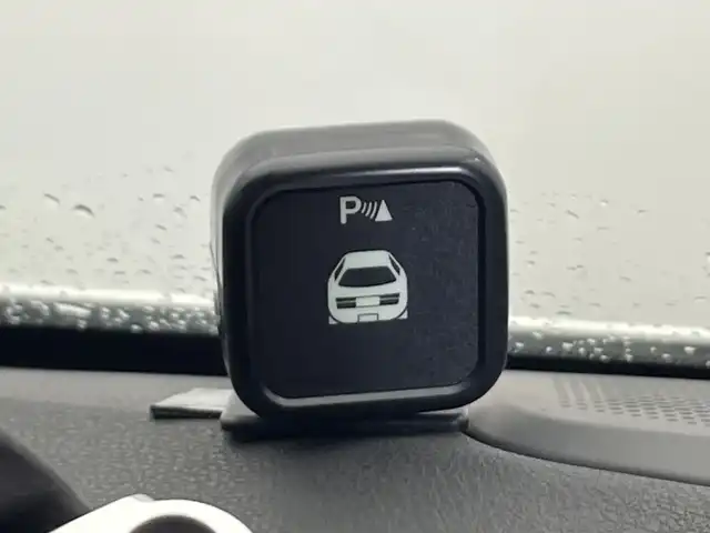 日産 フェアレディ Ｚ バージョンST 栃木県 2020(令2)年 2.5万km ブリリアントホワイトパール 純正ナビ/(フルセグTV・Bluetooth・CD・DVD・USB・HDD)/バックカメラ/前後コーナーセンサー/ハーフレザーシート/パワーシート(運転席・助手席側)/シートヒーター(運転席・助手席側)/純正リアスポイラー/純正アルミホイール/純正フロアマット/HIDヘッドライト/オートライト/スマートキー/プッシュスタート/禁煙車/保証書
