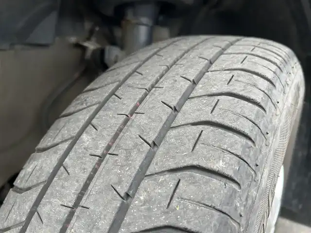 日産 セレナ e－パワー ハイウェイスター V 宮城県 2020(令2)年 5.7万km ブリリアントホワイトパール セーフティパッケージB/・プロパイロット/・SRSエアバッグ（サイド/カーテン）/・インテリジェントアラウンドビューモニター/・インテリジェントパーキングアシスト/・ふらつき警報/・電動パーキングブレーキ/・オートブレーキホールド/寒冷地仕様/・前席ヒーターシート/・ステアリングヒーター  /・ヒーター付ドアミラー/・リアオートエアコン/・3列目ヒーターダクト/＝＝＝/インテリジェントエマージェンシーブレーキ/車線逸脱警報/車線逸脱防止支援システム/踏み間違い衝突防止アシスト/後側方衝突防止支援システム/後側方車両検知警報/後退時車両検知警報/標識検知機能/コーナーセンサー/純正10インチナビ/・CD/DVD/・Bluetooth/・フルセグTV/ビルトインETC/ドライブレコーダー/ハンズフリーパワースライドドア（両側）/革巻きステアリング/ステアリングスイッチ/LEDヘッドランプ/フォグランプ/オートライト/スマートキー＆プッシュスタート/15インチAW/フロアマット/ドアバイザー