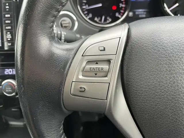 日産 エクストレイル 20X エマージェンシーブレーキ 愛知県 2013(平25)年 8.9万km ダイヤモンドブラック (株)IDOMが運営する【じしゃロン名古屋鳴海店】の自社ローン専用車両になりますこちらは現金またはオートローンご利用時の価格です。自社ローンご希望の方は別途その旨お申付け下さい/4WD/社外メモリーナビ/バックカメラ/フルセグTV/パワーバックドア/ルーフレール/ETC/シートヒーター(運転席/助手席)/プッシュスタート/合否シート/保証書/取扱説明書/スペアキー