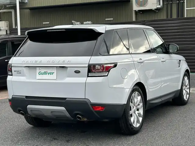 ランドローバー レンジローバースポーツ HSE 埼玉県 2017(平29)年 5.8万km パール リヤシートエンターテイメント/白革シート/ステアリングヒーター/メモリナビ/フルセグテレビ/バックカメラ/アイドリングストップ/クルーズコントロール/サンルーフ/プッシュスタート/パワーバックドア/ETC/保証書/取扱説明書
