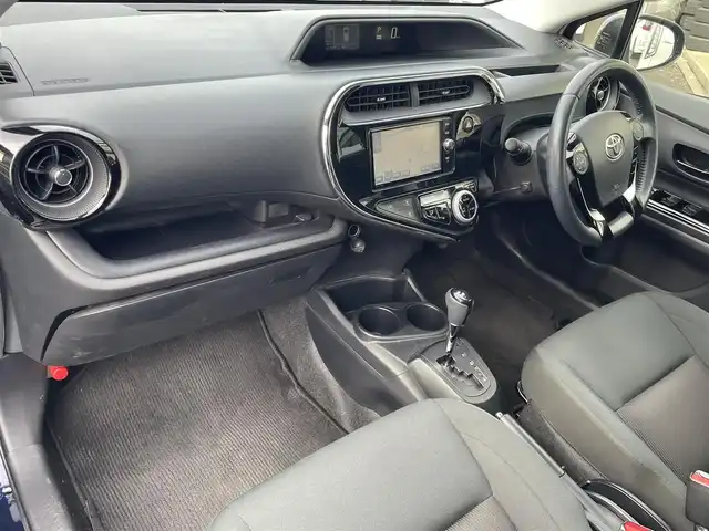 トヨタ アクア 福島県 2018(平30)年 4.8万km ダークブルーマイカ 純正SDナビ/フルセグテレビ/バックカメラ/ビルトインETC/クルーズコントロール/社外15インチAW/前席シートヒーター/プッシュスタート/スタッドレスタイヤ積込