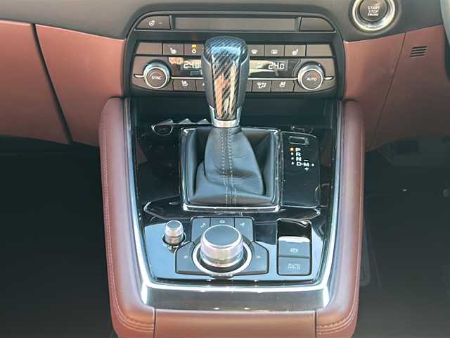 マツダ ＣＸ－８ XD エクスクルーシブモード 東京都 2022(令4)年 2.1万km マシーングレープレミアムM 純正SDナビ/【Bluetooth/TV/USB】/全方位カメラ/BOZEサウンド/ETC2.0/サンルーフ/衝突軽減ブレーキ/車線逸脱警報装置/レーダークルーズコントロール/置くだけ充電/ヘッドアップディスプレイ/パワーバックドア/ハンドルヒーター/運転席メモリーシート/パワーシート/シートヒーター/エアシート/プッシュスタート/スマートキー×2