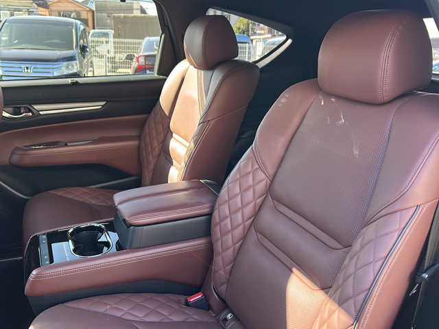 マツダ ＣＸ－８ XD エクスクルーシブモード 東京都 2022(令4)年 2.1万km マシーングレープレミアムM 純正SDナビ/【Bluetooth/TV/USB】/全方位カメラ/BOZEサウンド/ETC2.0/サンルーフ/衝突軽減ブレーキ/車線逸脱警報装置/レーダークルーズコントロール/置くだけ充電/ヘッドアップディスプレイ/パワーバックドア/ハンドルヒーター/運転席メモリーシート/パワーシート/シートヒーター/エアシート/プッシュスタート/スマートキー×2