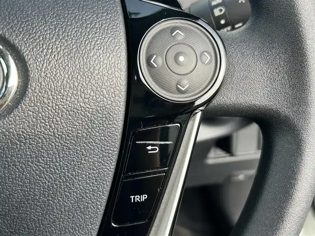 トヨタ アクア S スタイルブラック 熊本県 2020(令2)年 0.8万km ホワイトパールクリスタルシャイン 純正ナビ/・AM/FM/CD/SD/AUX/BT/・フルセグTV/全周囲カメラ/トヨタセーフティセンス/・レーンディパーチャーアラート/・パーキングサポートブレーキ/・クリアランスソナー/・先行車発進お知らせ機能/・オートマチックハイビーム/前後コーナーセンサー/ステアリングリモコン/オートライト/・LEDライト/D/N席シートヒーター/電動格納ミラー/・ウィンカーミラー/前後ドライブレコーダー（TZ-DR210）/ドアバイザー/純正フロアマット/スマートキー