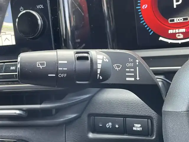 日産 オーラ ニスモ 島根県 2021(令3)年 6.6万km ピュアホワイトパール / スーパーブラック 2トーン 純正ナビ/Bluetooth/HDMI/プロパイロット/柿本製マフラー/デジタルインナーミラー/全周囲カメラ/バックカメラ/フロントカメラ/サイドカメラ/ワイヤレス充電/ドライブレコーダー/前後コーナーセンサー/ブラインドスポットモニター/レーンキープアシスト/横滑り防止装置/衝突被害軽減ブレーキ/オートライト/LEDヘッドライト/フォグランプ/禁煙車/ETC2.0/純正14インチAW