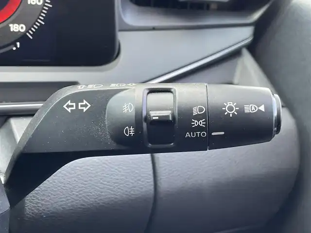 日産 オーラ ニスモ 島根県 2021(令3)年 6.6万km ピュアホワイトパール / スーパーブラック 2トーン 純正ナビ/Bluetooth/HDMI/プロパイロット/柿本製マフラー/デジタルインナーミラー/全周囲カメラ/バックカメラ/フロントカメラ/サイドカメラ/ワイヤレス充電/ドライブレコーダー/前後コーナーセンサー/ブラインドスポットモニター/レーンキープアシスト/横滑り防止装置/衝突被害軽減ブレーキ/オートライト/LEDヘッドライト/フォグランプ/禁煙車/ETC2.0/純正14インチAW