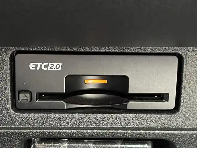 日産 オーラ ニスモ 島根県 2021(令3)年 6.6万km ピュアホワイトパール / スーパーブラック 2トーン 純正ナビ/Bluetooth/HDMI/プロパイロット/柿本製マフラー/デジタルインナーミラー/全周囲カメラ/バックカメラ/フロントカメラ/サイドカメラ/ワイヤレス充電/ドライブレコーダー/前後コーナーセンサー/ブラインドスポットモニター/レーンキープアシスト/横滑り防止装置/衝突被害軽減ブレーキ/オートライト/LEDヘッドライト/フォグランプ/禁煙車/ETC2.0/純正14インチAW